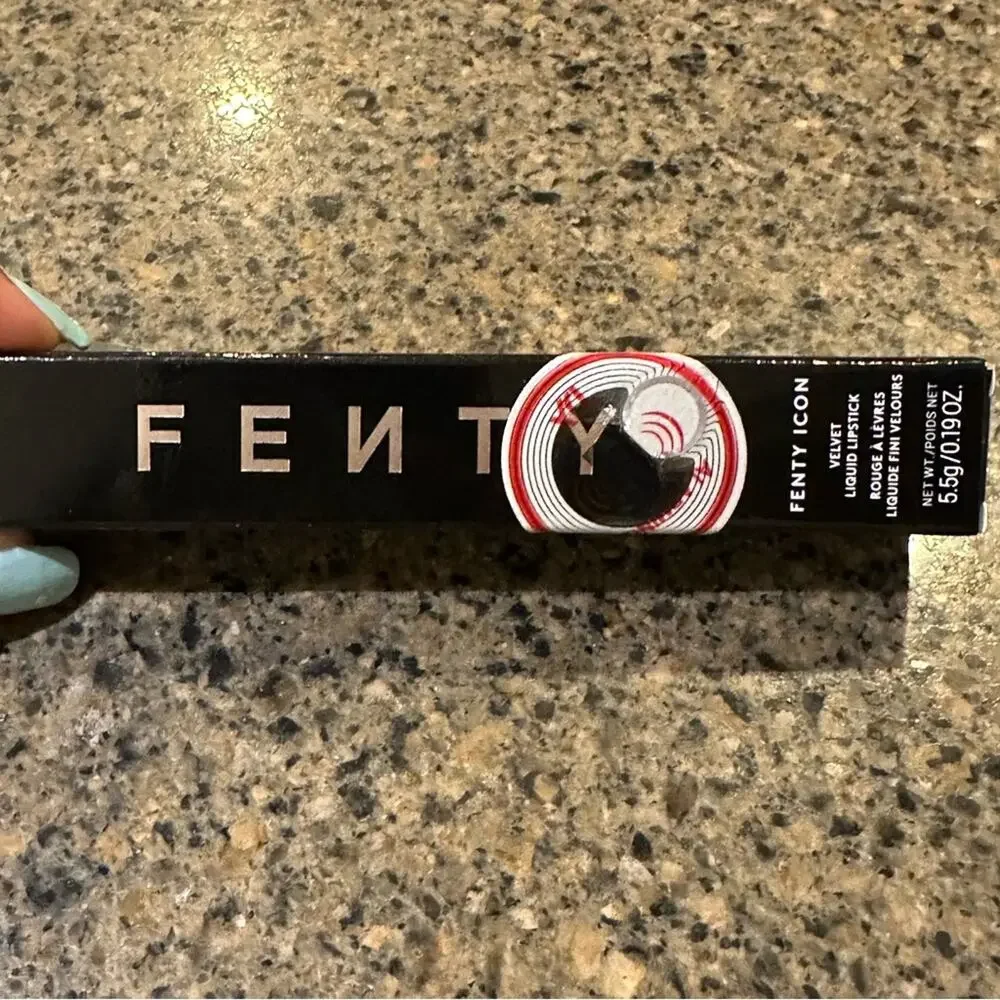 Fenty Beauty Brown Lip icon velvet liquid lipstick bread winn’r